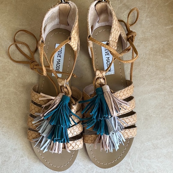 Steve Madden Monrowe Suede Tassel Leather Gladiator Sandals Size 6.5 NWOT Boho - Picture 8 of 11